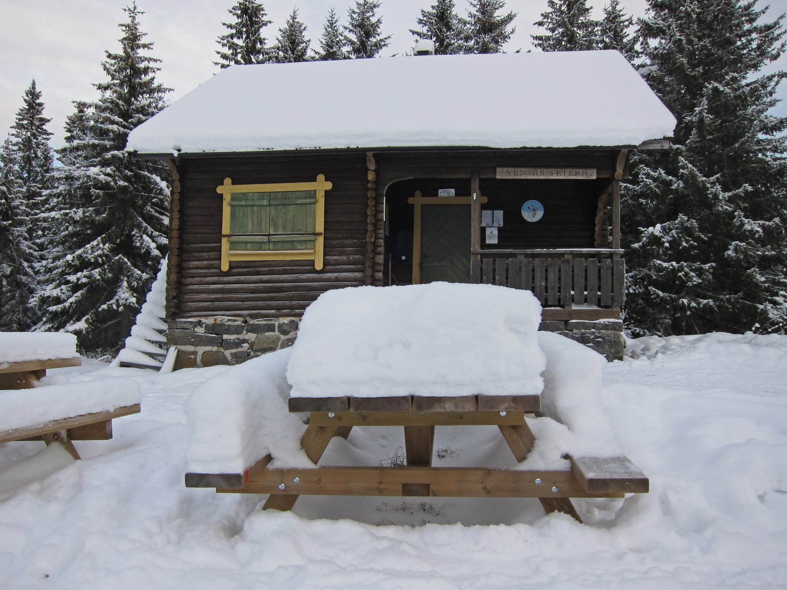 Bordet er dekket på Vensåsseter