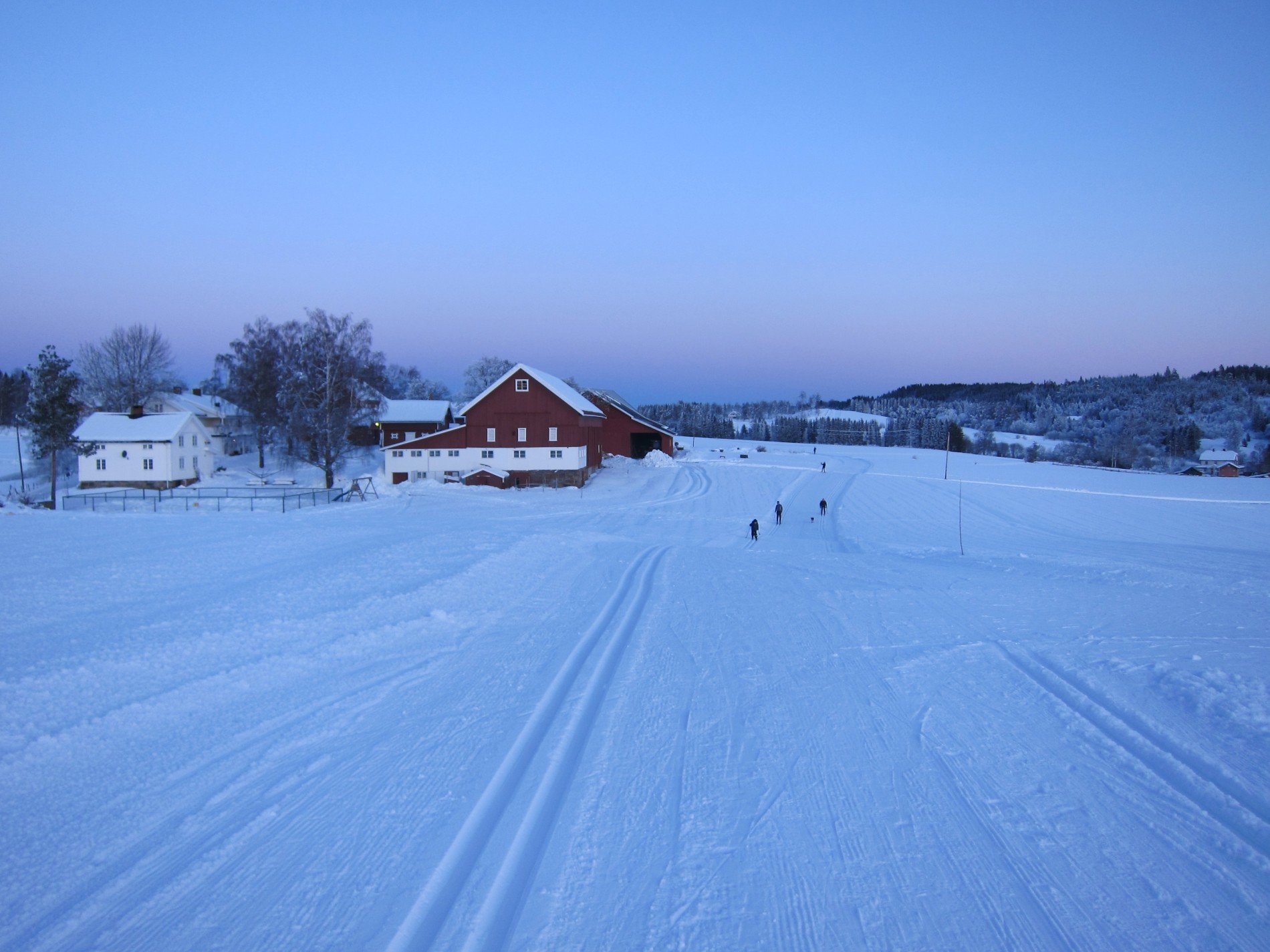 Brede løyper ved Ballangrud