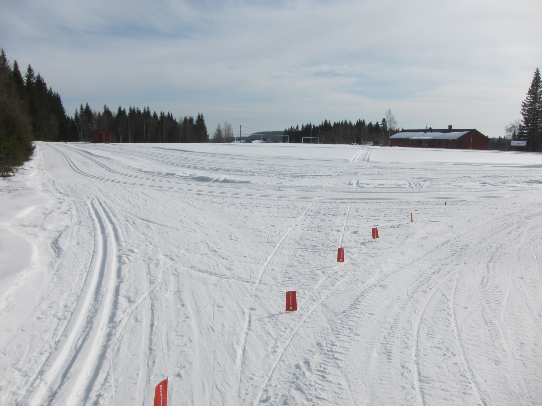 Fine løyper på Øvre Vardal idrettsplass