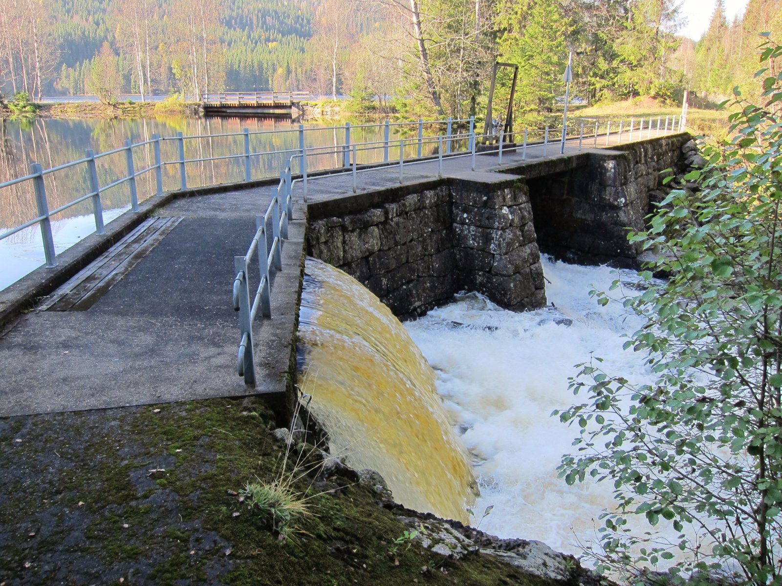 Fossebrus ved Kringla