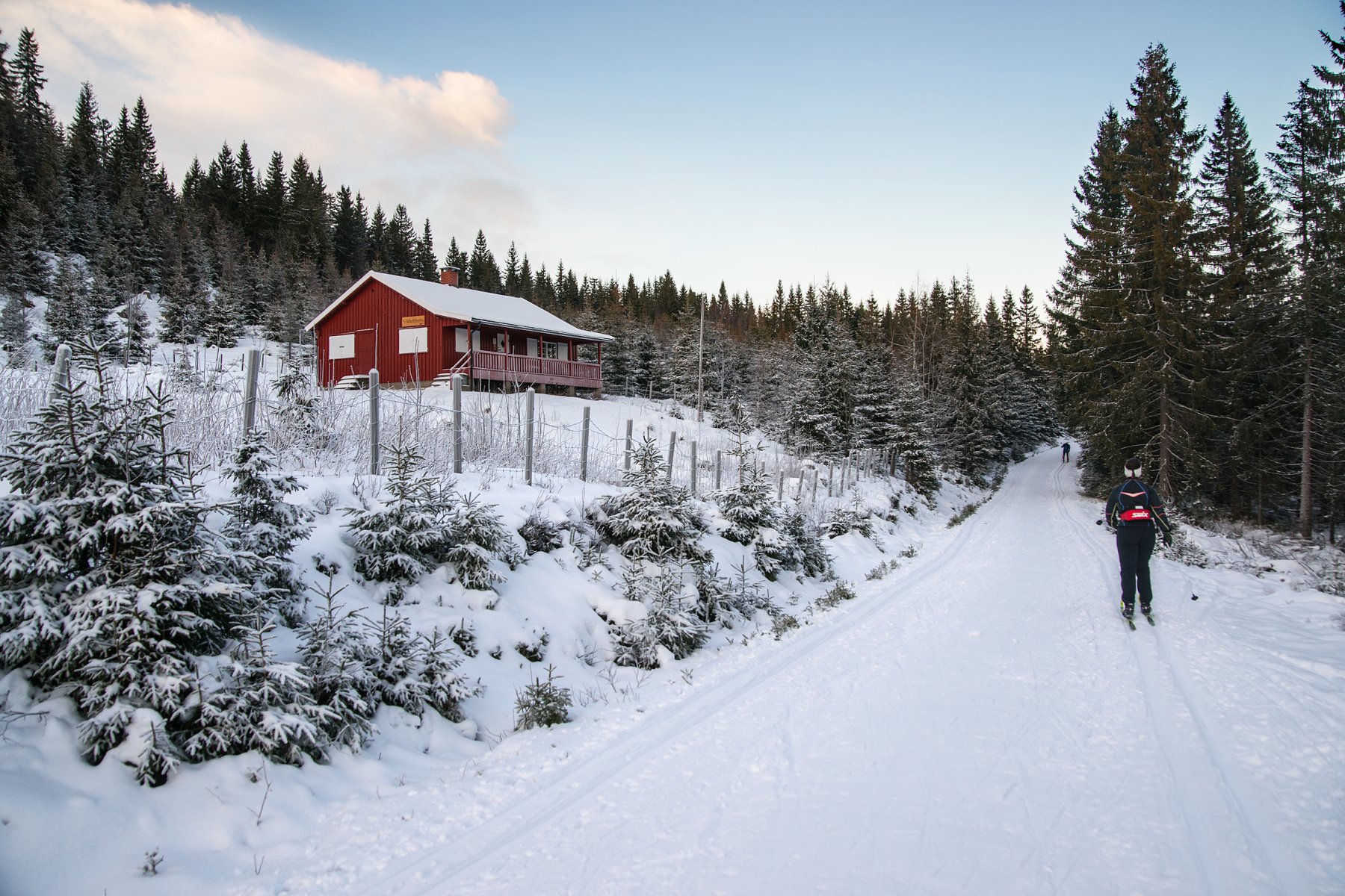 Full vinter ved Vikkelihytta