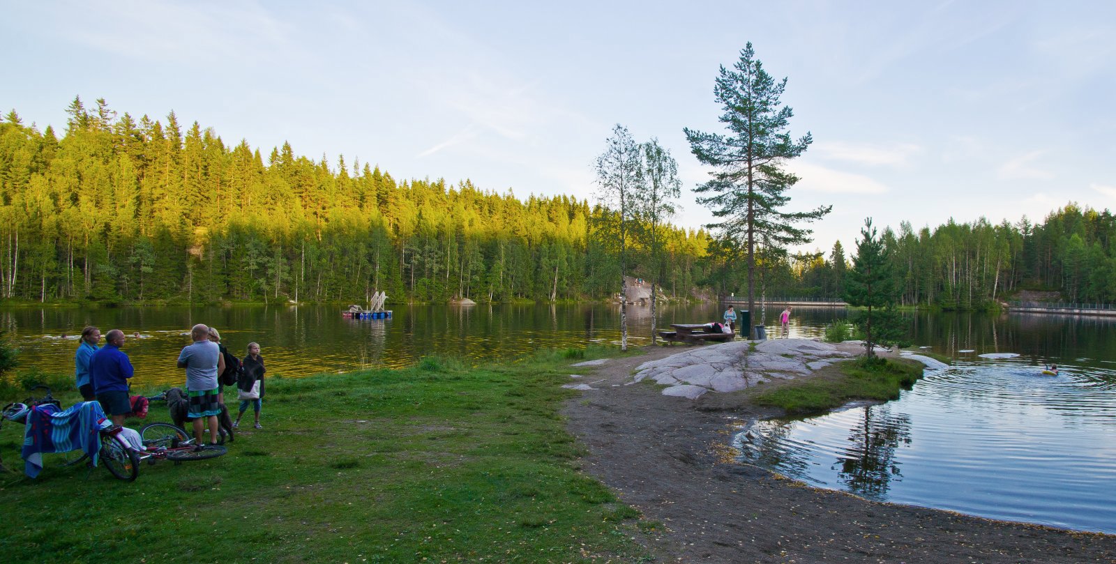 Høldippeldammen en sen tirsdagskveld