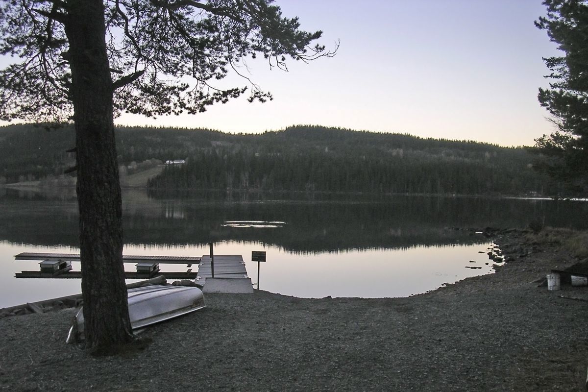 Høstkveld ved Skumsjøen
