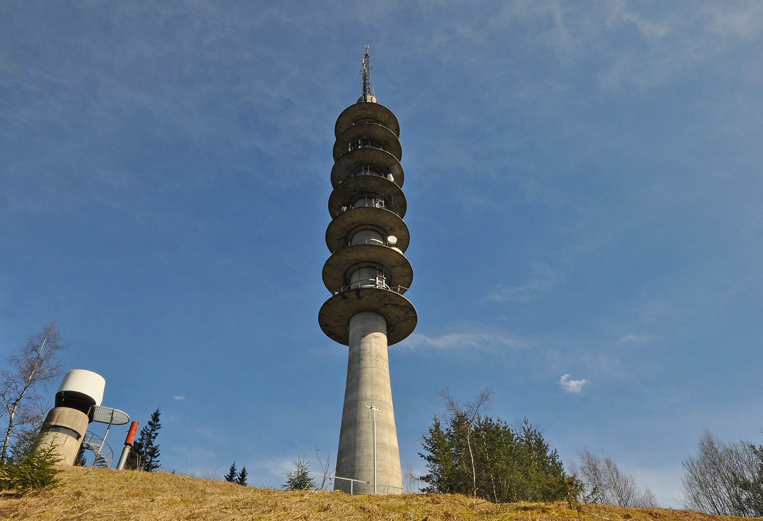 Ikke bare TV-tårn på Røverkollen