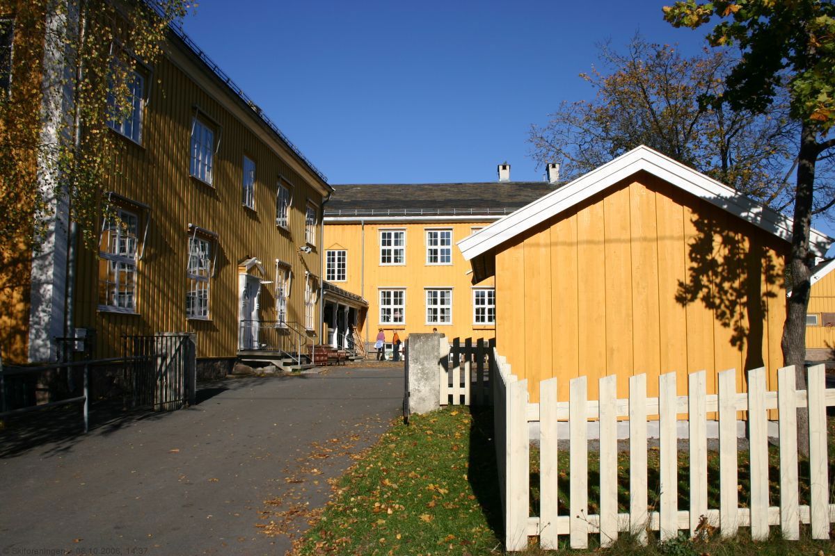 Inn skoleporten