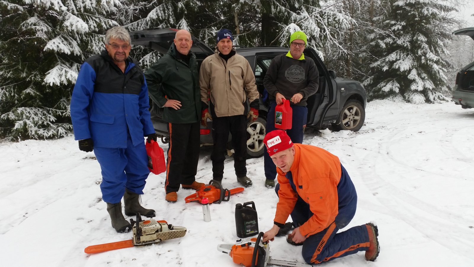 Klar til dugnad ved Dalssætra
