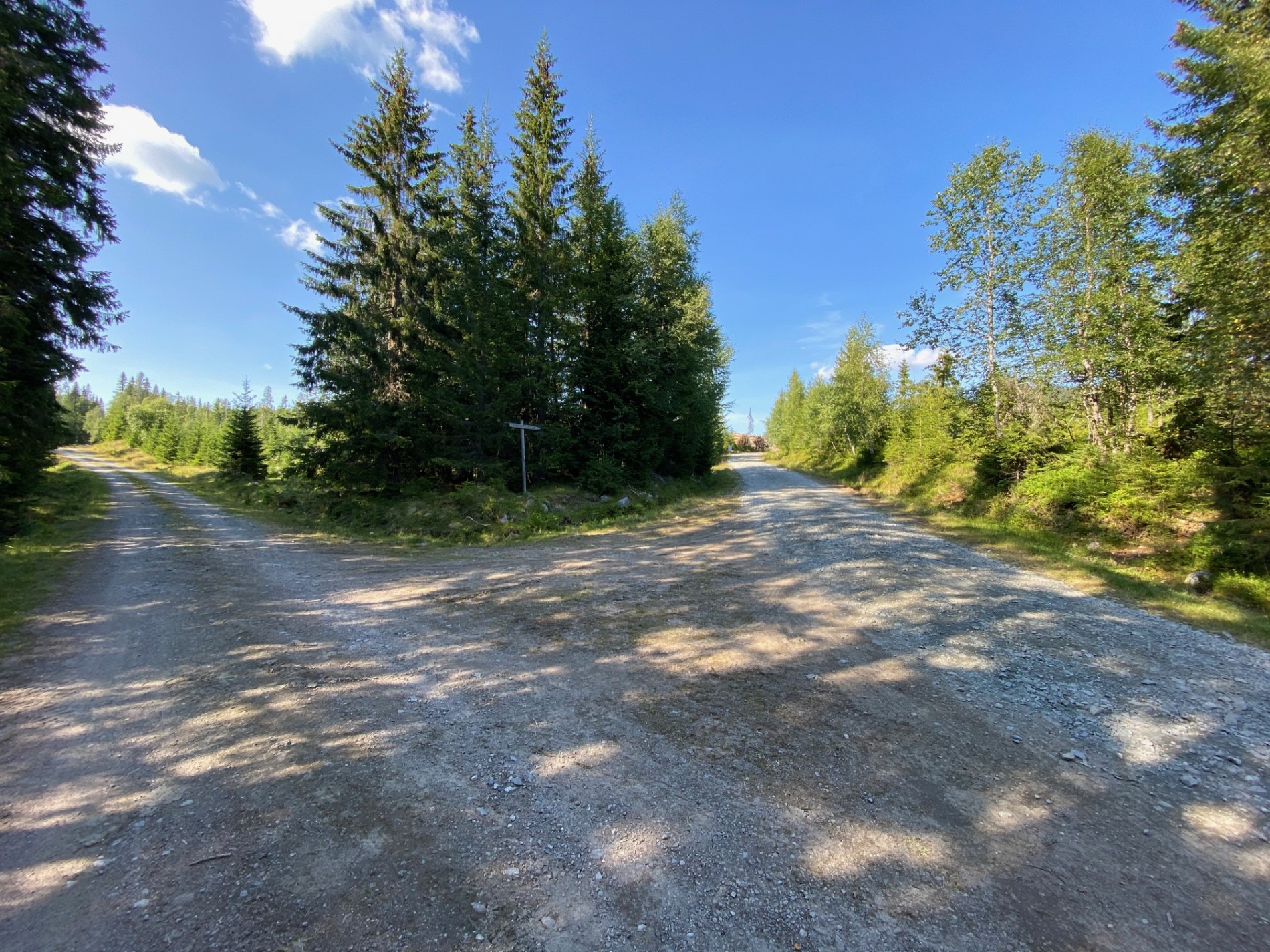 Krysset nord for Kvernsjøen