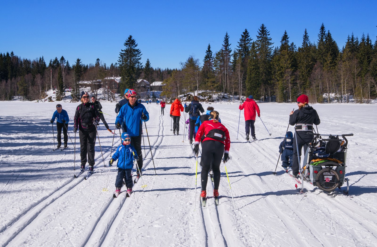 Mange skiløpere på Tryvann