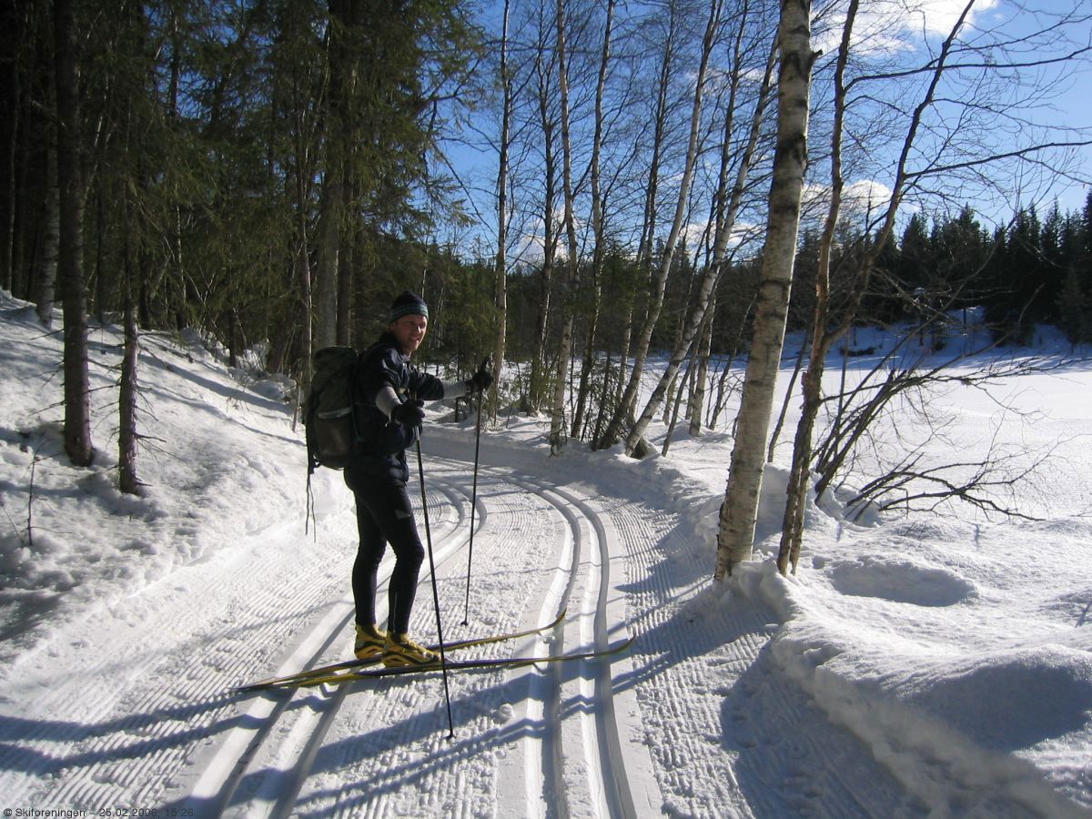 Mellom Grua og Svartbekken