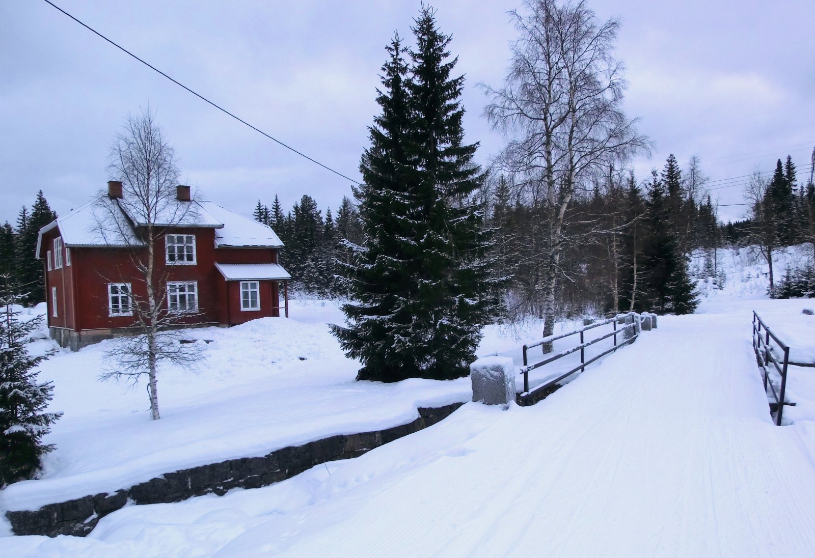 Mye gammel historie rundt plassen Gjerdingen (470 moh.)