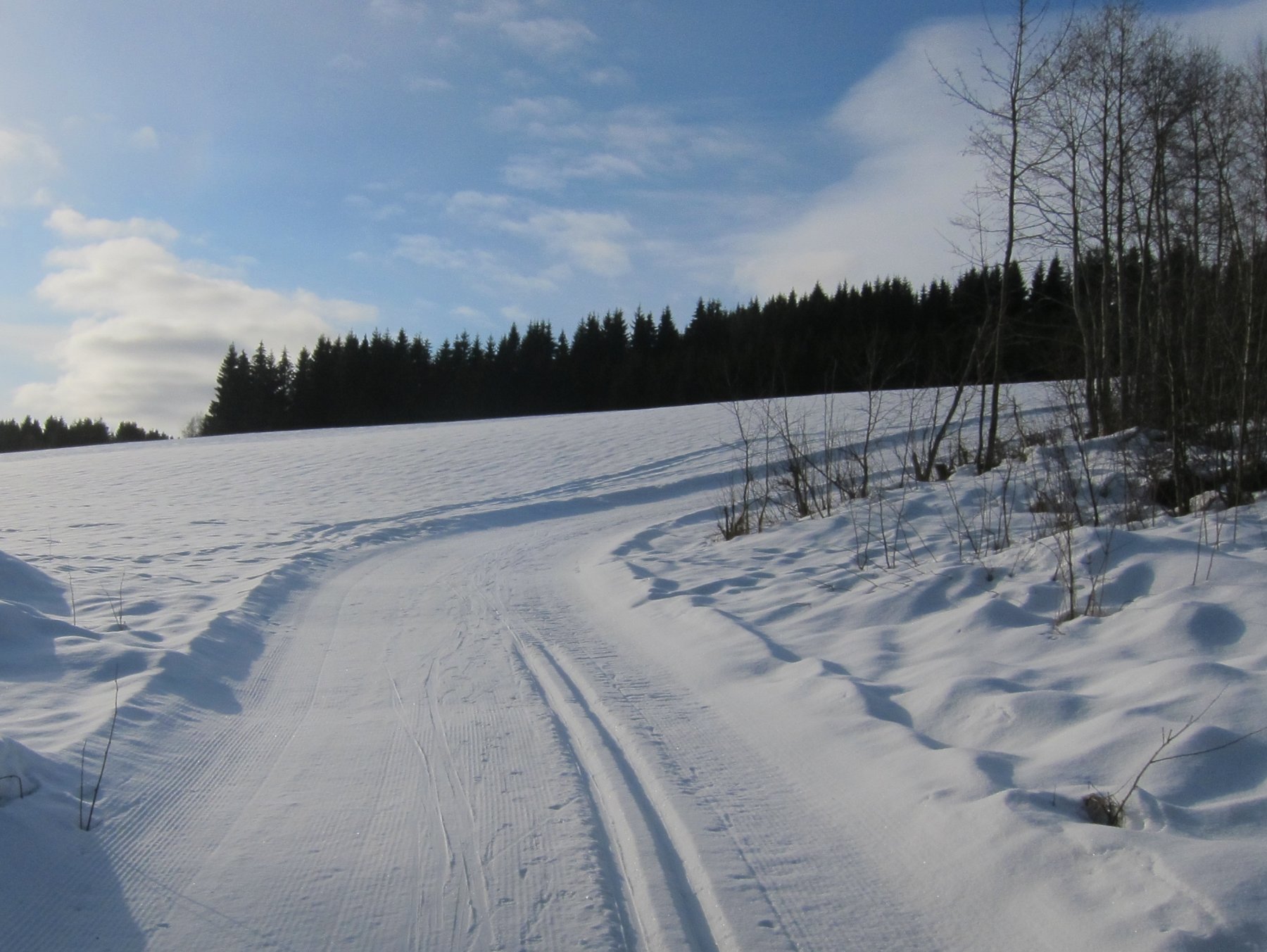 Opp bakkene fra Hunndalen