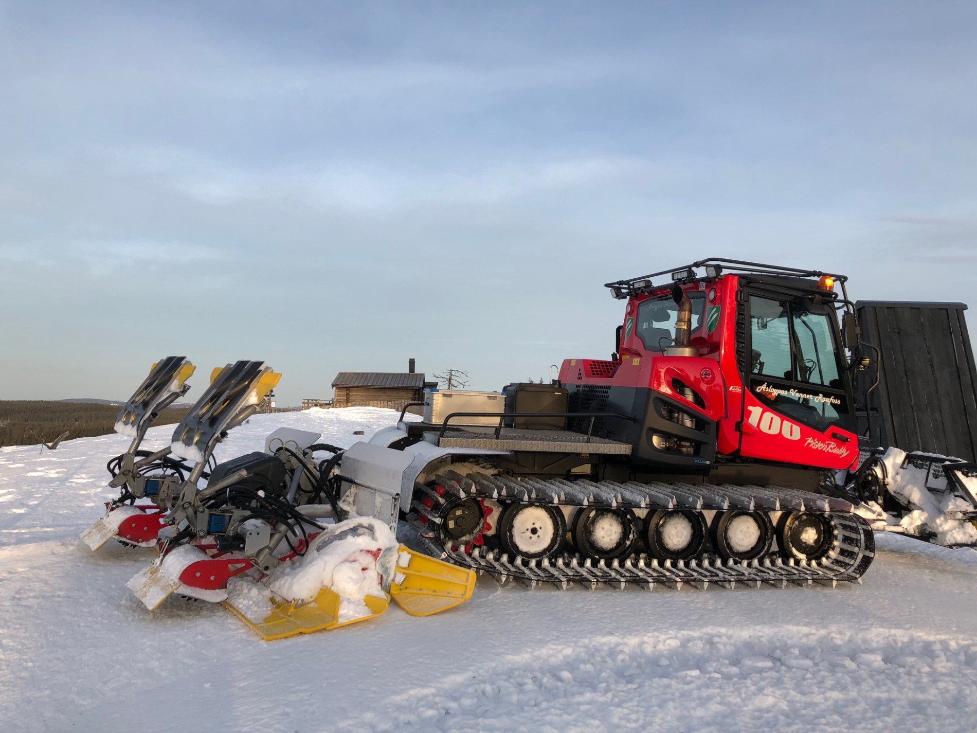 På toppen av Rognlihaugen