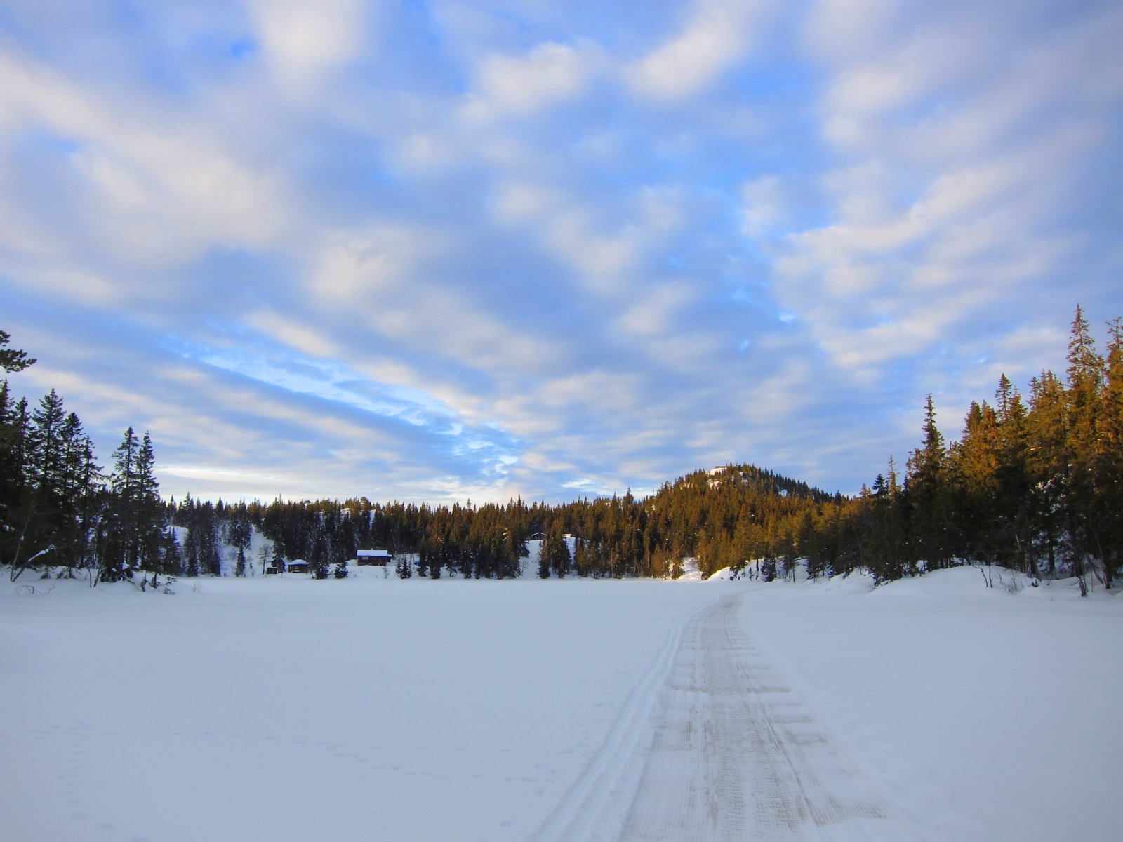 Pastellhimmel over Gyrihaugen