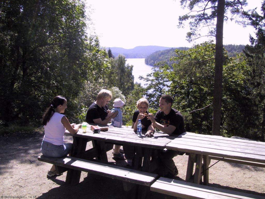 Rast med utsikt på Sarabråten