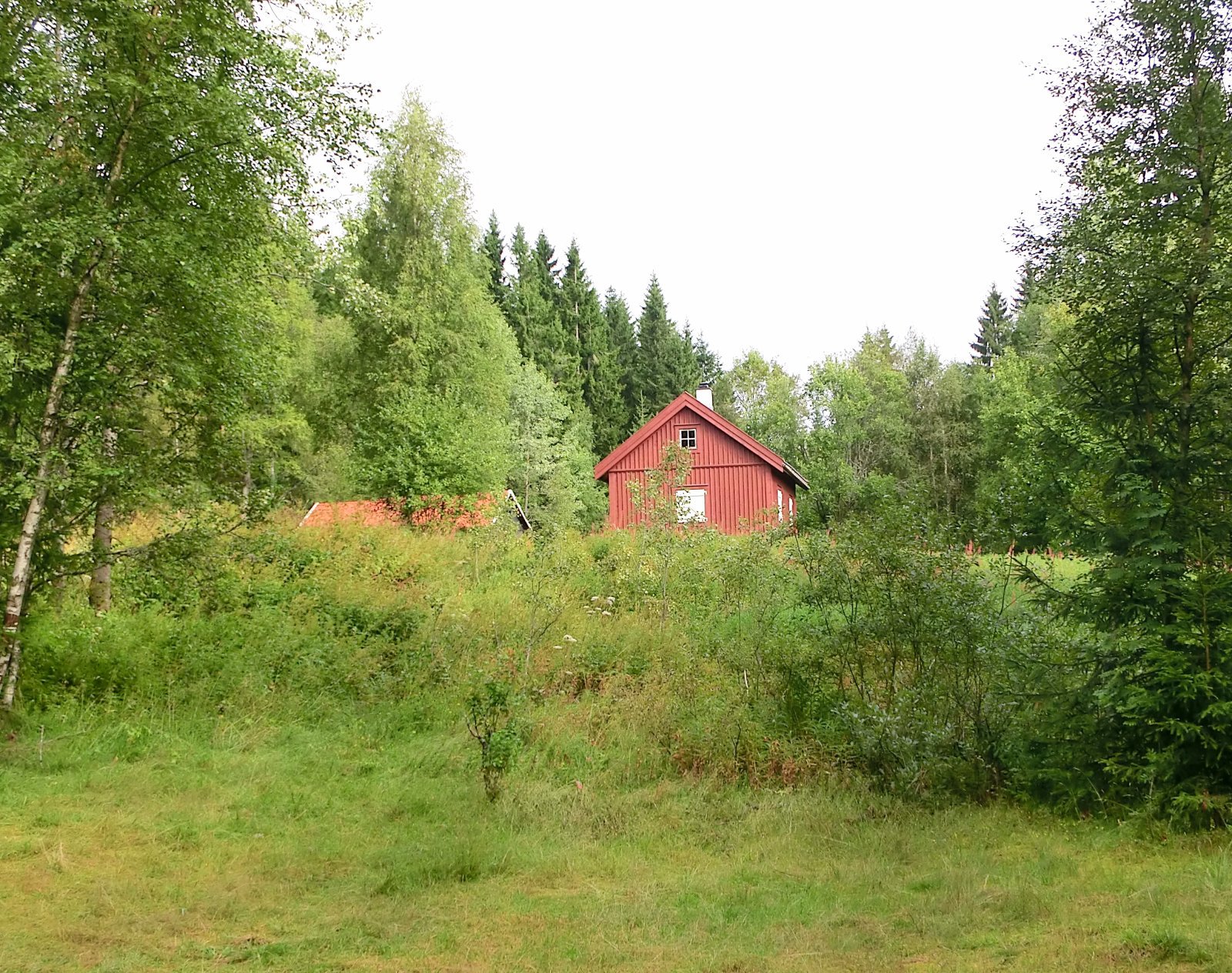 Sensommer og stengt på Skredderud