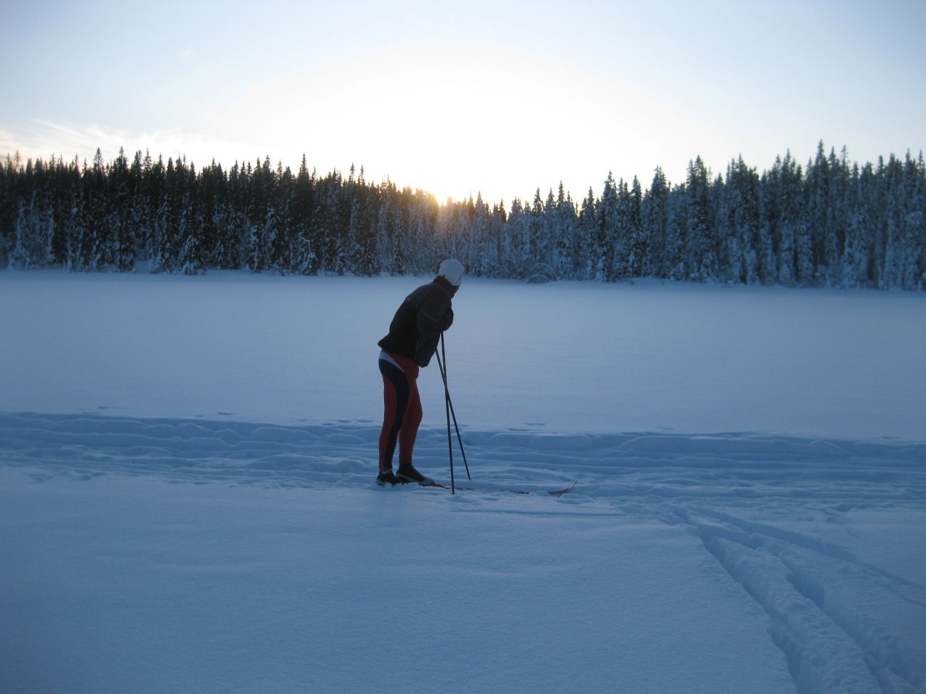 Sola takker for seg ved Søndre Svarttjern