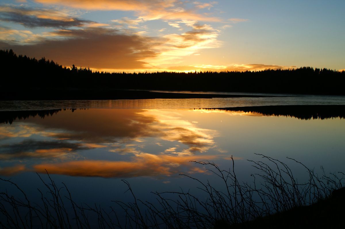 Solnedgang over Østernvann