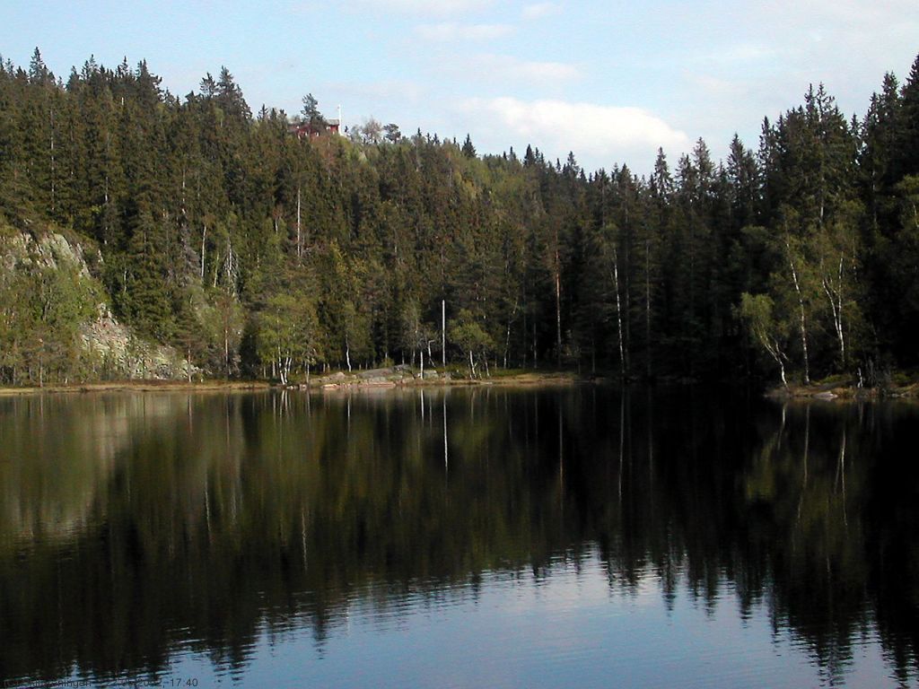 Stille vårkveld ved Skjennungen