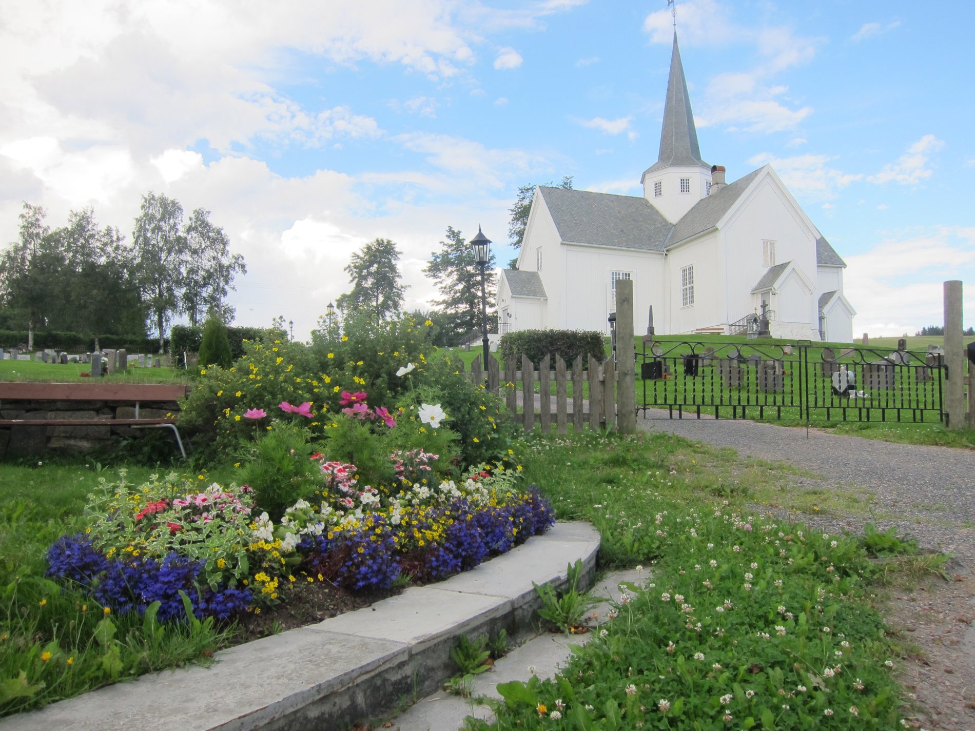 Vardal kirke