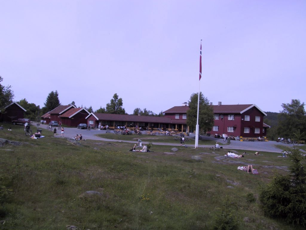 Varm junidag på Ullevålseter