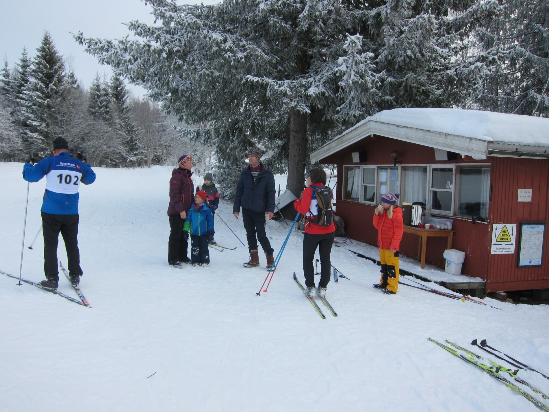 Varm saft på Kittelsrudtoppen